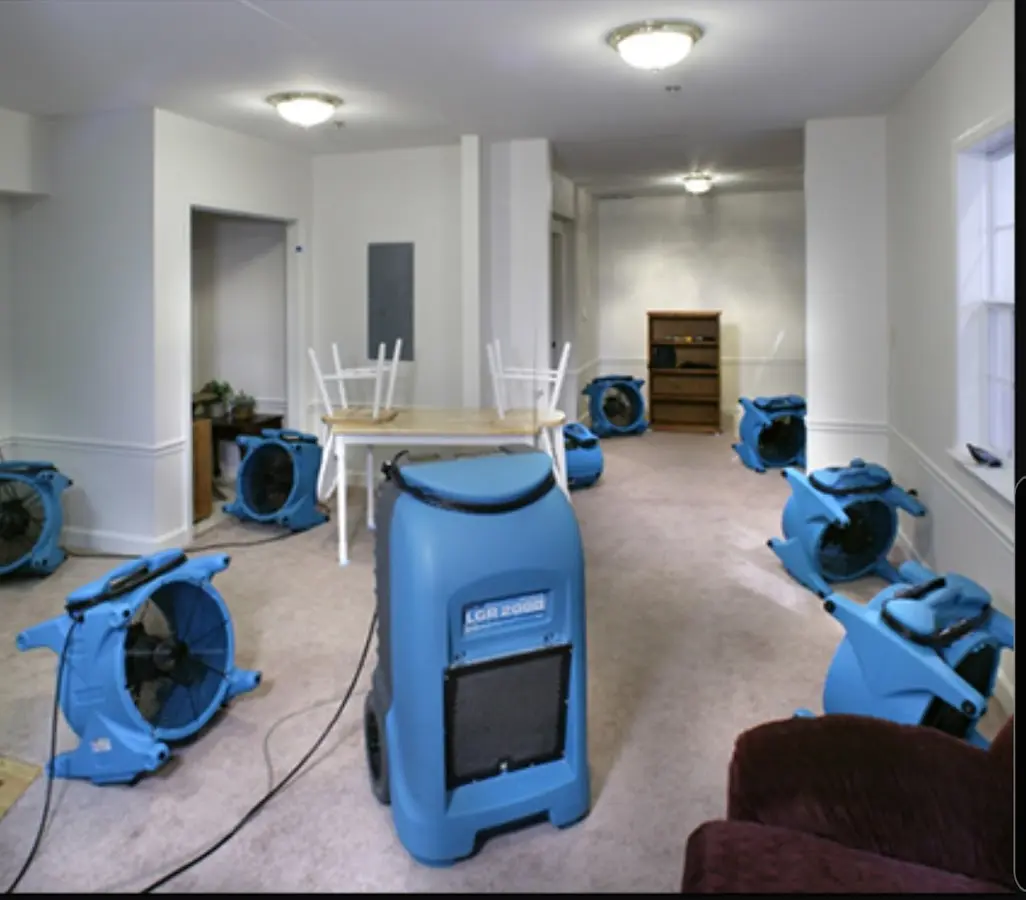Air movers and dehumidifier setup for Water Extraction & Removal in Florissant