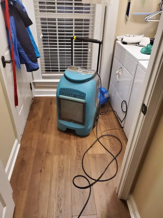 Commercial dehumidifier deployed for Flood Damage Cleanup in Florissant